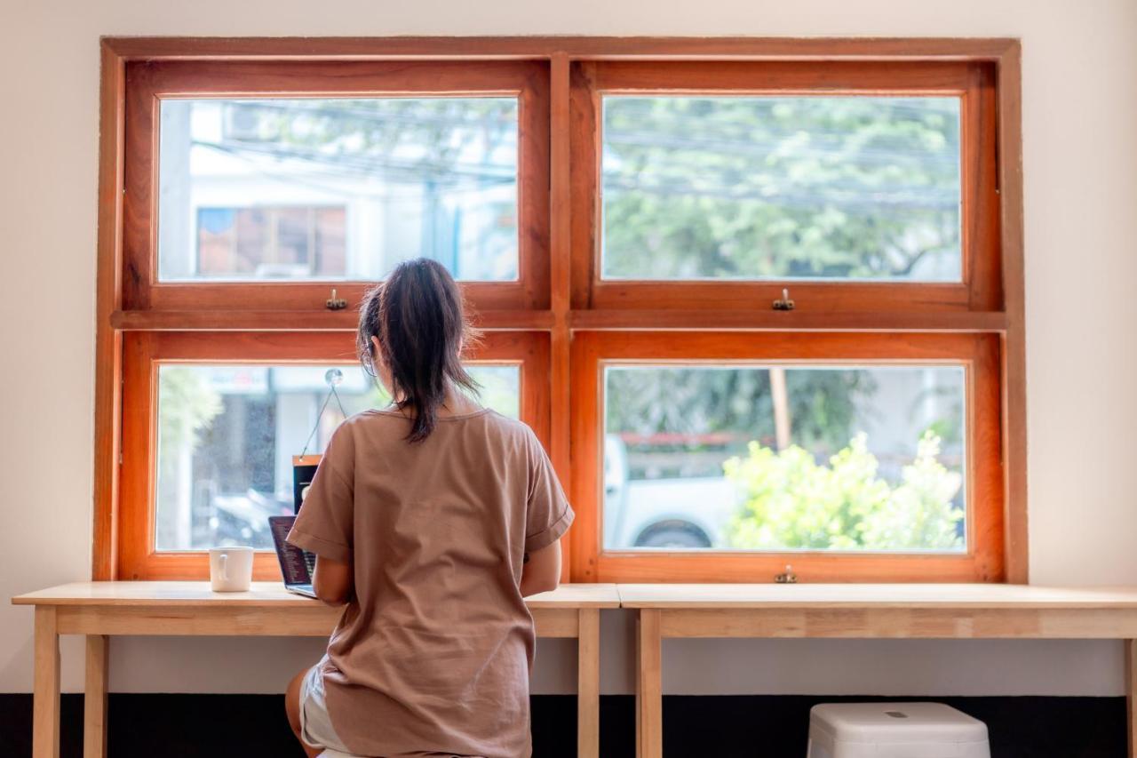 Socialer Coliving & Coworking Space Chiang Mai Bagian luar foto