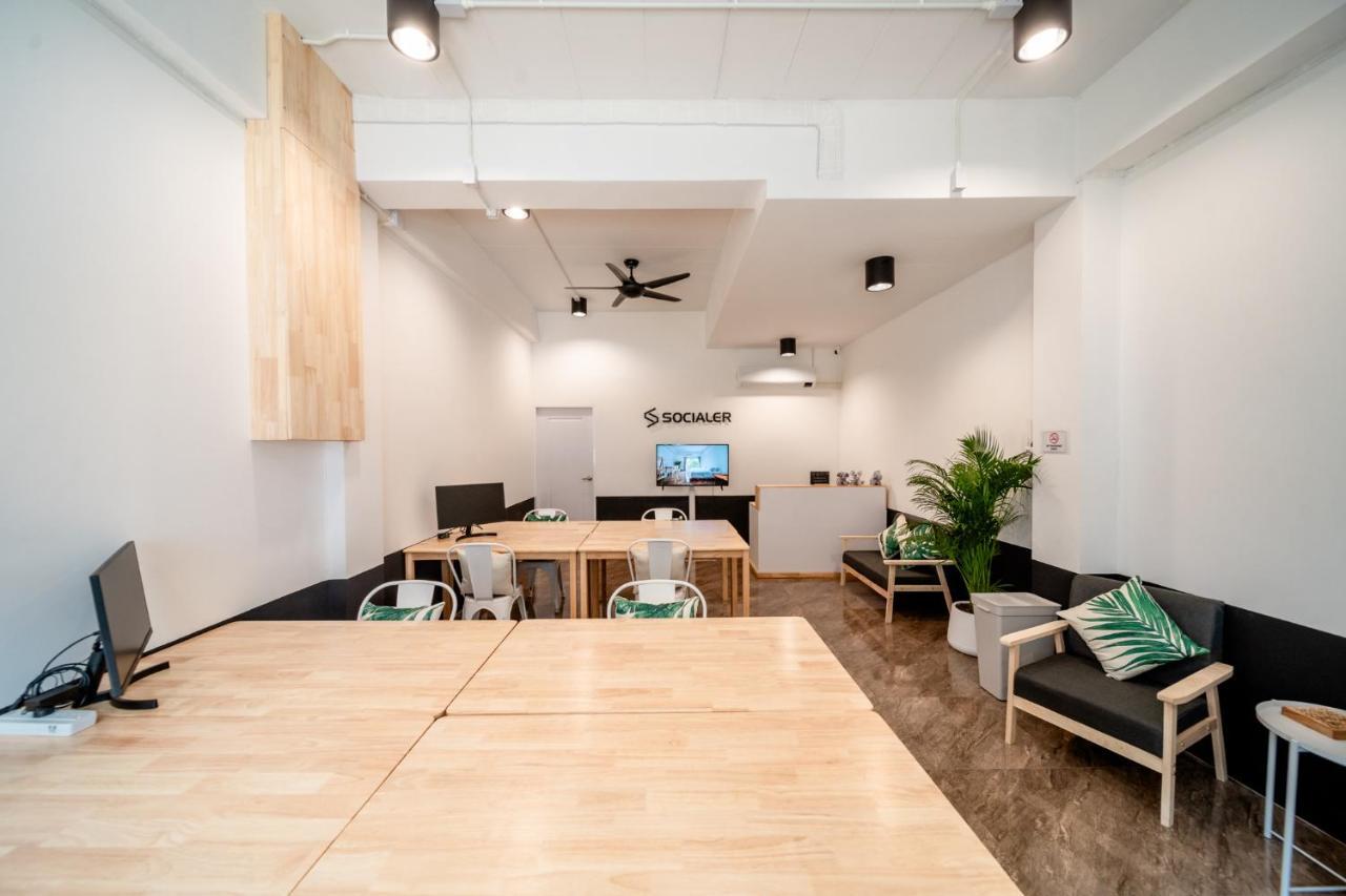 Socialer Coliving & Coworking Space Chiang Mai Bagian luar foto