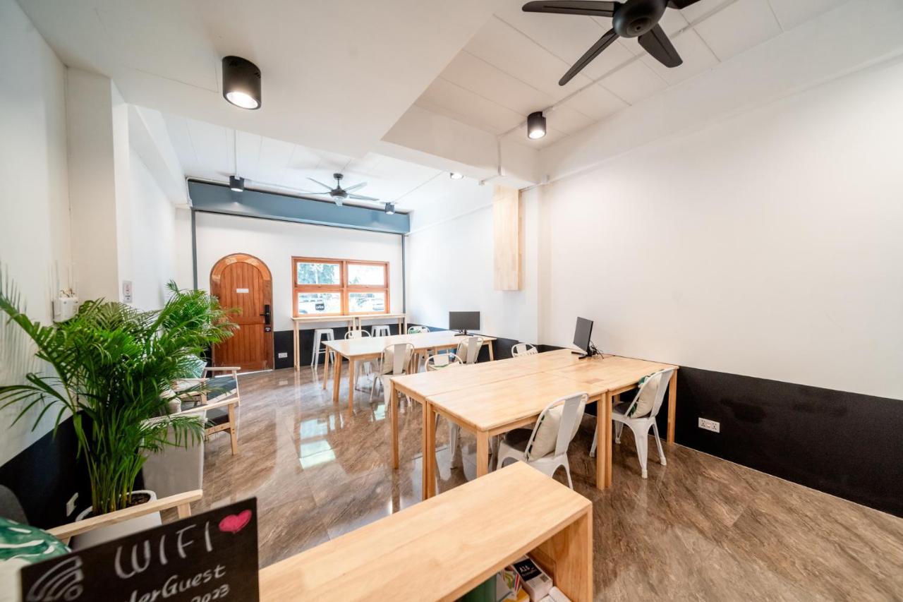 Socialer Coliving & Coworking Space Chiang Mai Bagian luar foto