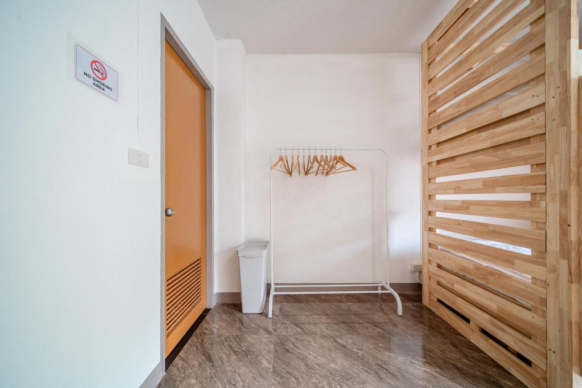 Socialer Coliving & Coworking Space Chiang Mai Bagian luar foto