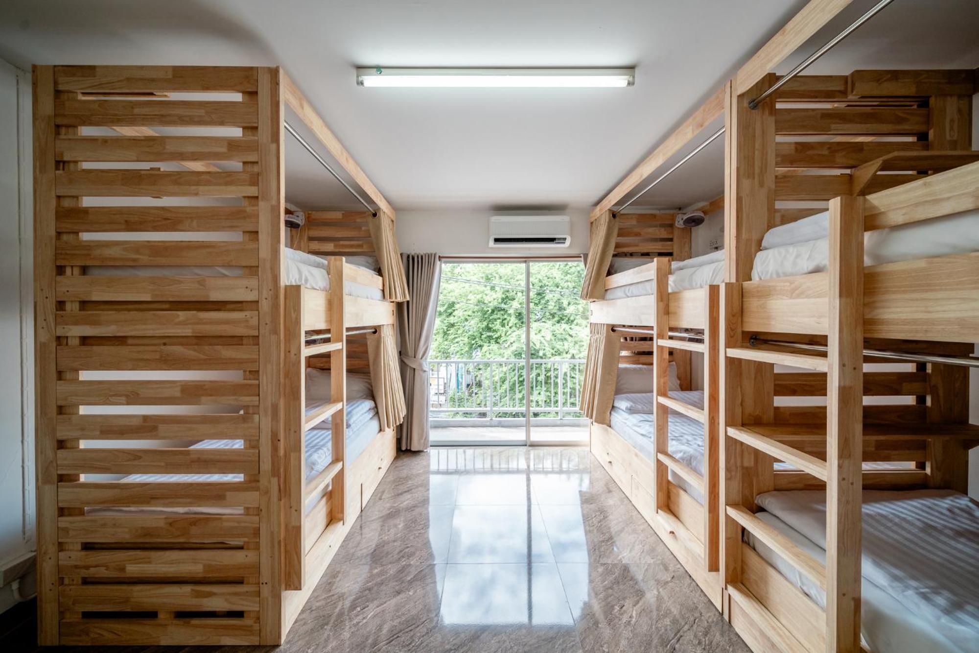 Socialer Coliving & Coworking Space Chiang Mai Bagian luar foto
